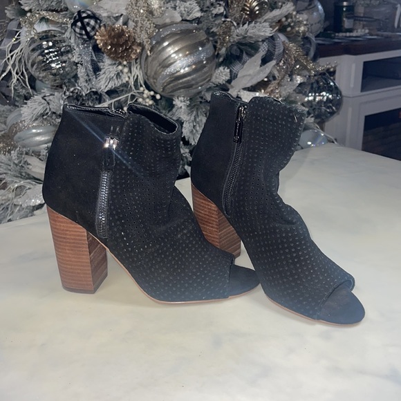 Jessica Simpson slouchy Peep toe booties 5 1/2 - Picture 5 of 6